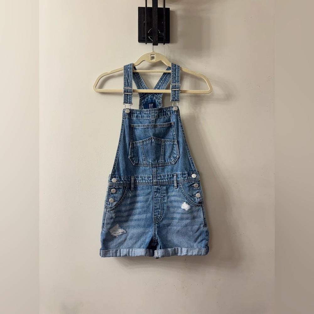 GAP Kids Large (L) Blue Denim Overall Shorts (Like new)